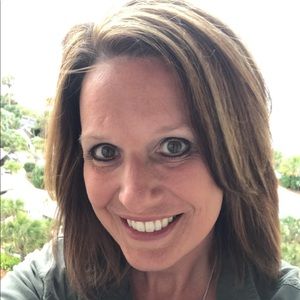 Meet your Posher, Kara